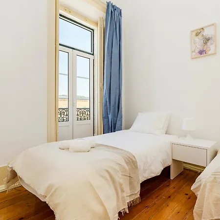 4Br Lisbon Apartament - Excellent Location - New Mattresses! Buitenkant foto